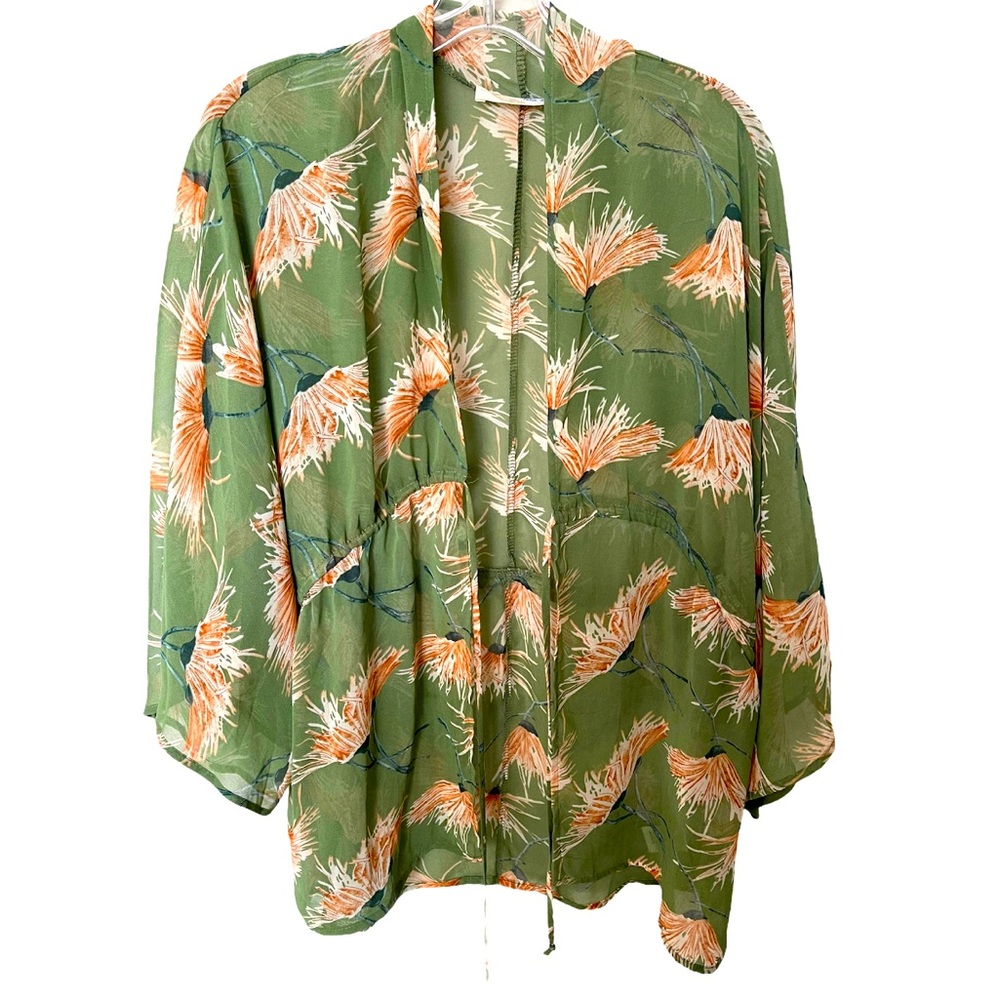 Lela Sky size Medium